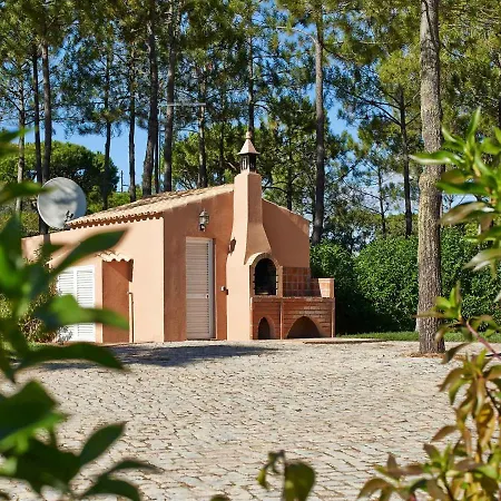 Sleeps 6 Air Con *